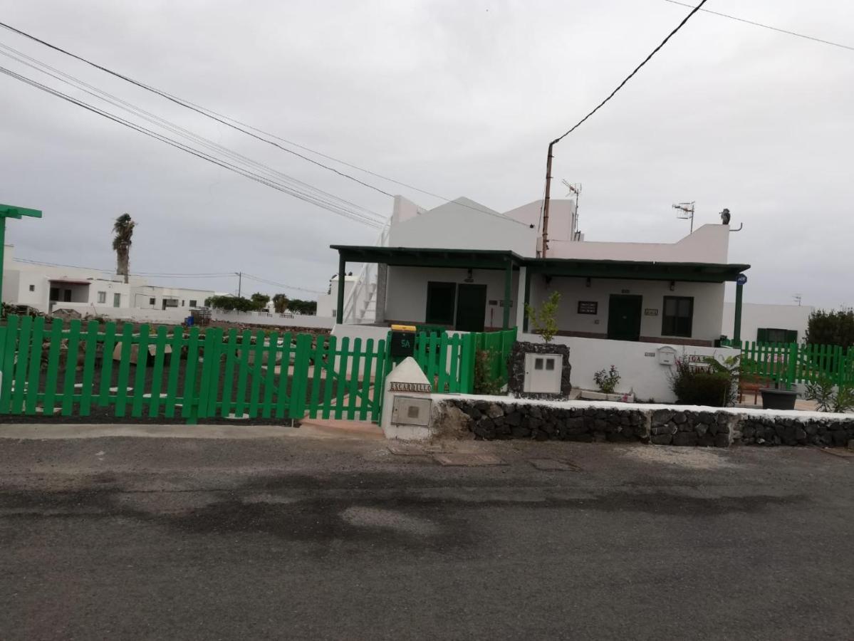 Апартаменты Casa Antonia Reyes, A La Sombra De Famara Муньике Экстерьер фото